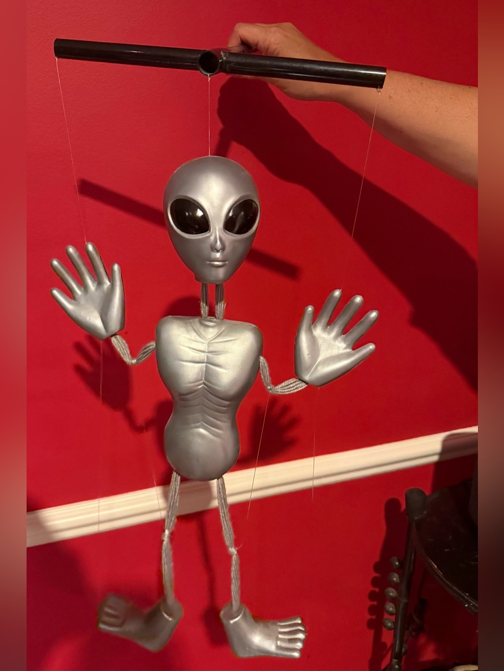 Alien Marionette String Puppet 1990s - Picture 2 of 4